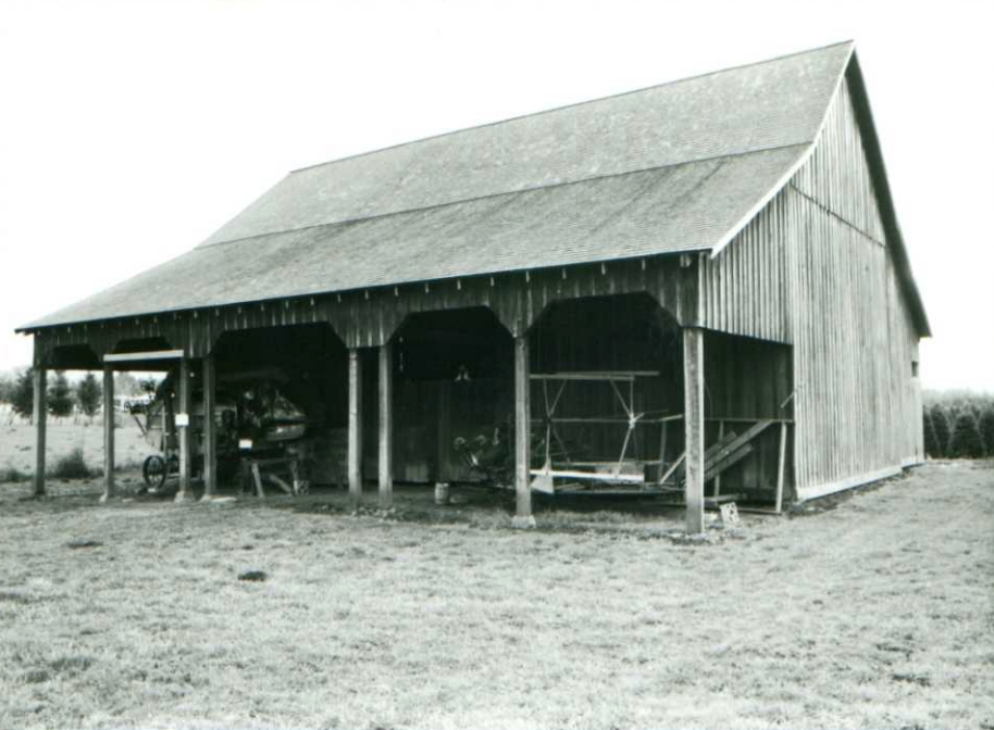 The barn in 1984, from the Clackamas County Historical Resources Surve